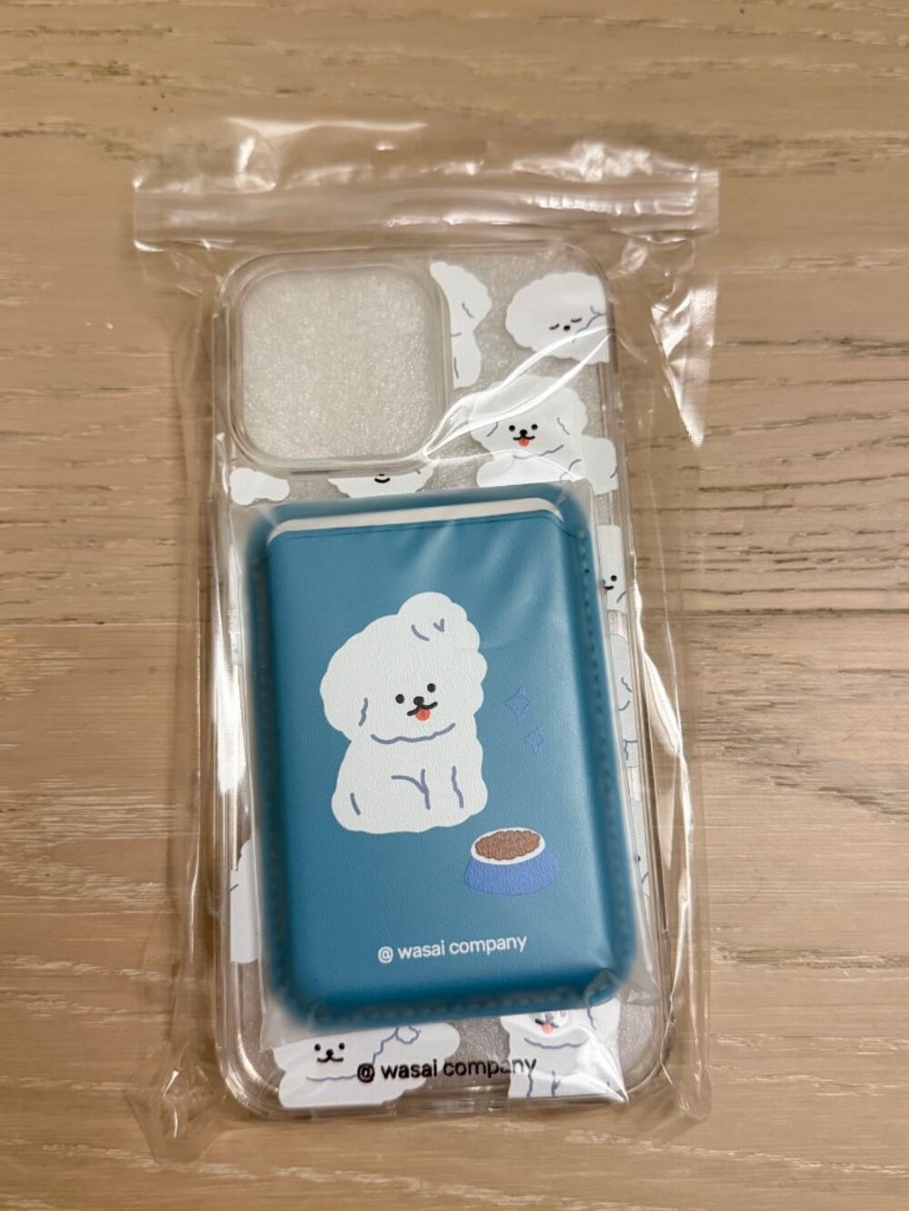 iPhone 15 Pro Max Clear Case + Magnetic Card Holder Puppy Print New